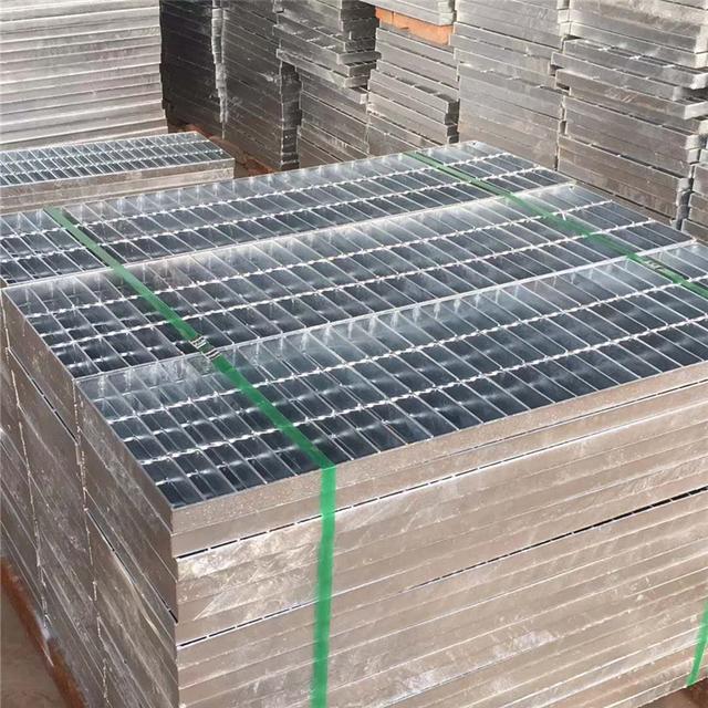 樓梯踏步板現(xiàn)貨種類