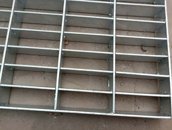 鋼格板(格柵板)